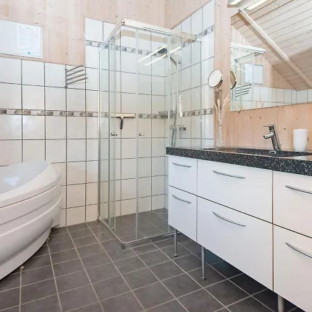 8 Person Holiday In Hemmet Falen