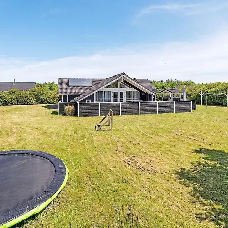 8 Person Holiday In Hemmet Falen